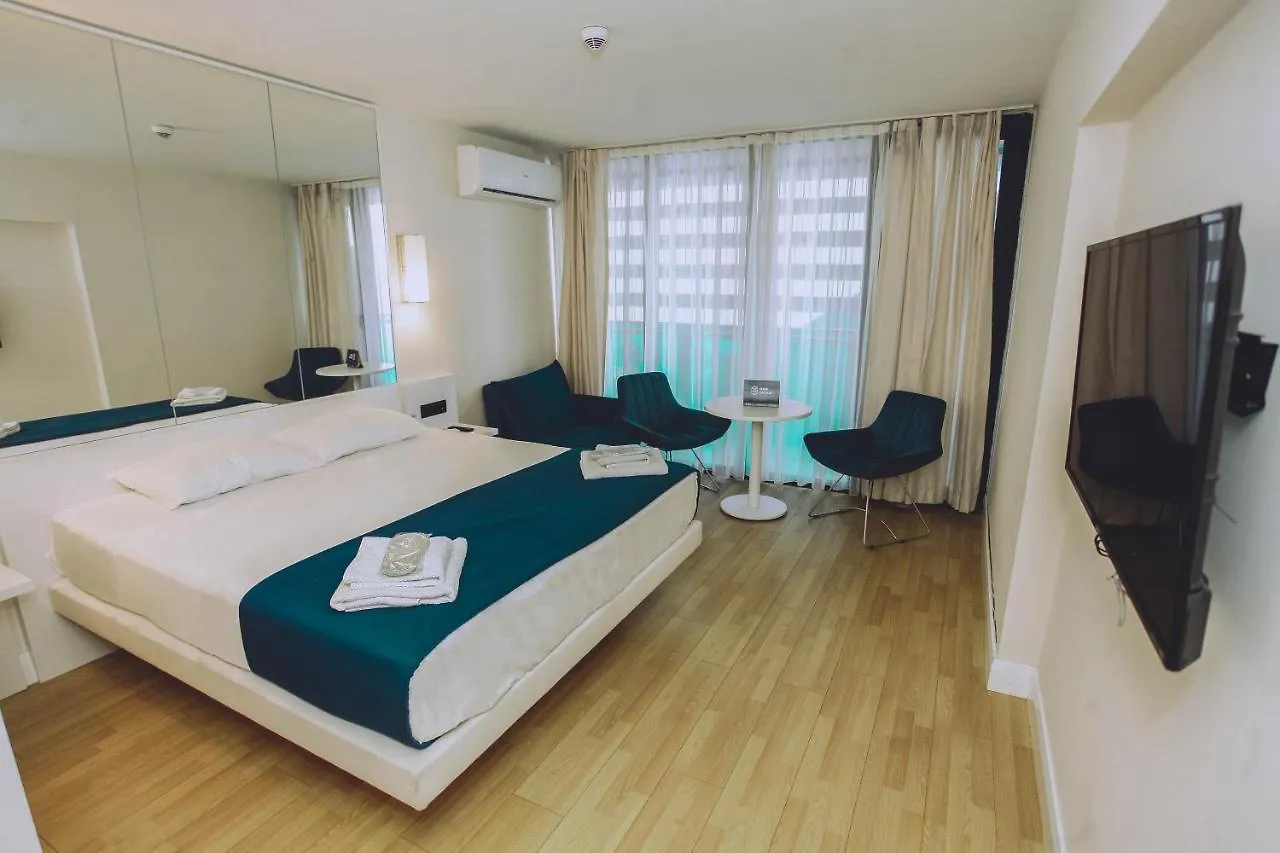 Aparthotel Orbi City 바투미