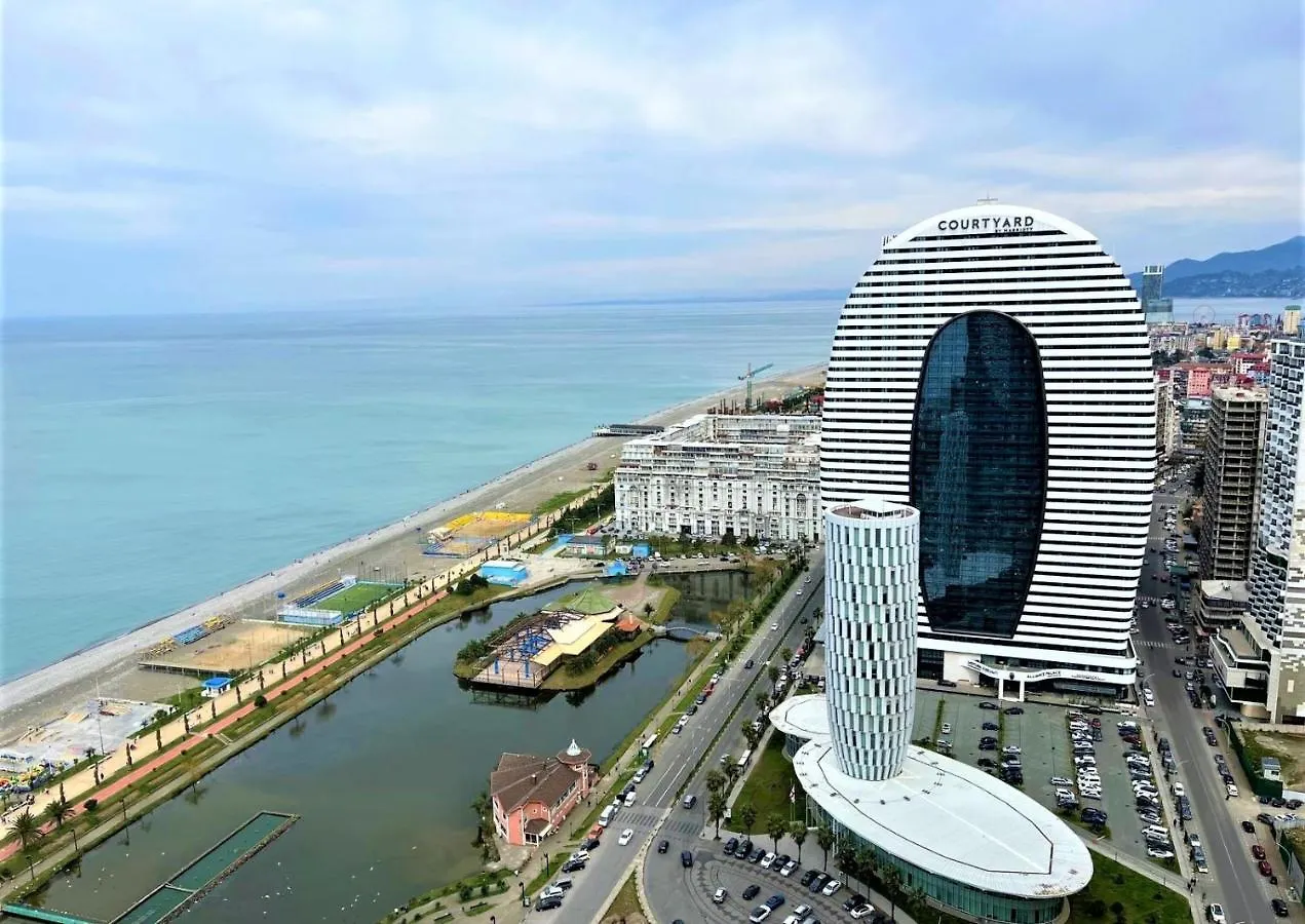 Deluxe Aparthotel In Orbi City Batumi