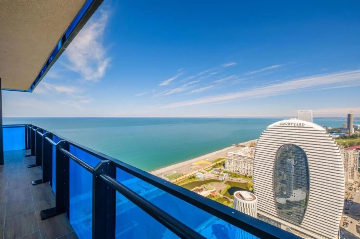 Deluxe Aparthotel In Orbi City Batumi