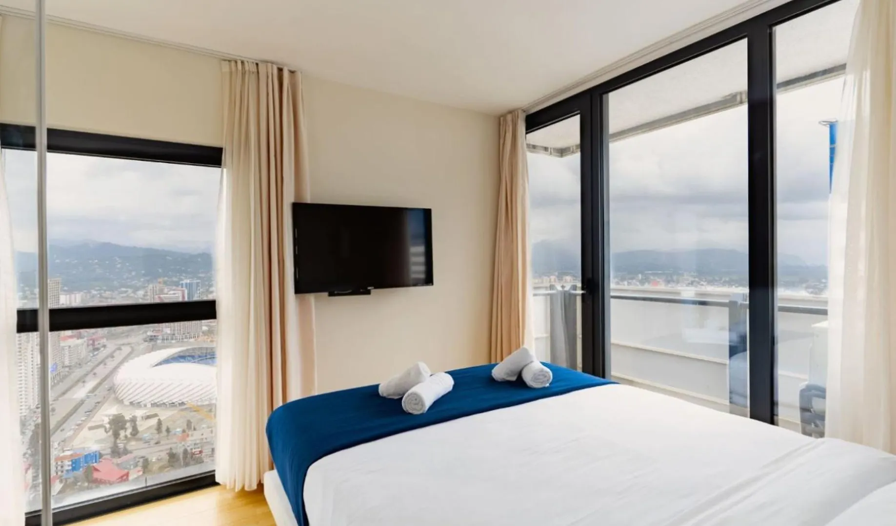 Deluxe Aparthotel In Orbi City Batumi Georgia