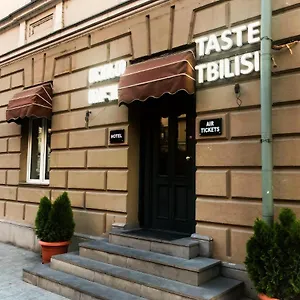 https://istanbul-hotel.alltbilisihotels.com